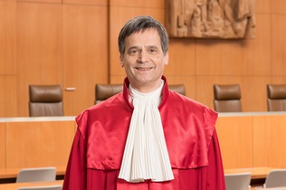 Portrait von Prof. Dr. Martin Eifert, LL.M. (Berkeley)